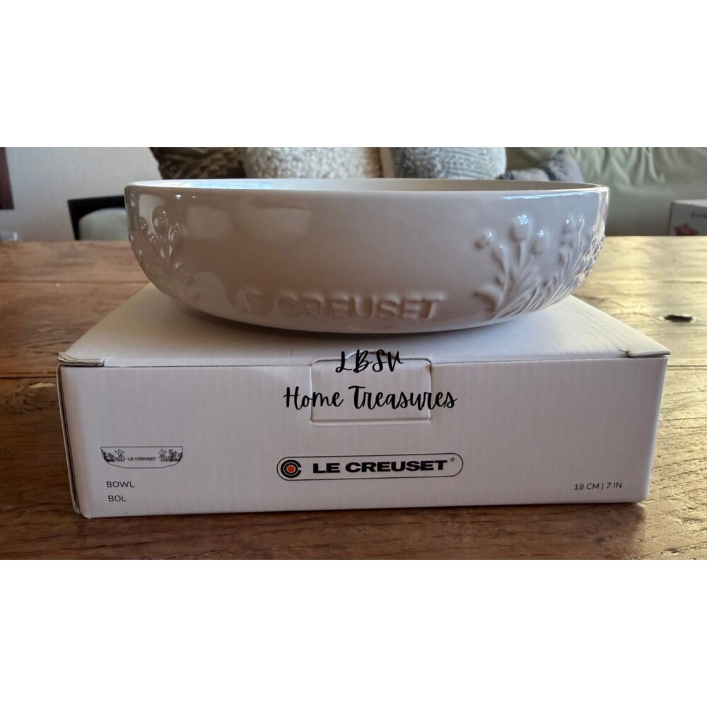 Le Creuset Stoneware Jardin Collection 7 in 18 cm Pasta Bowl Meringue NEW